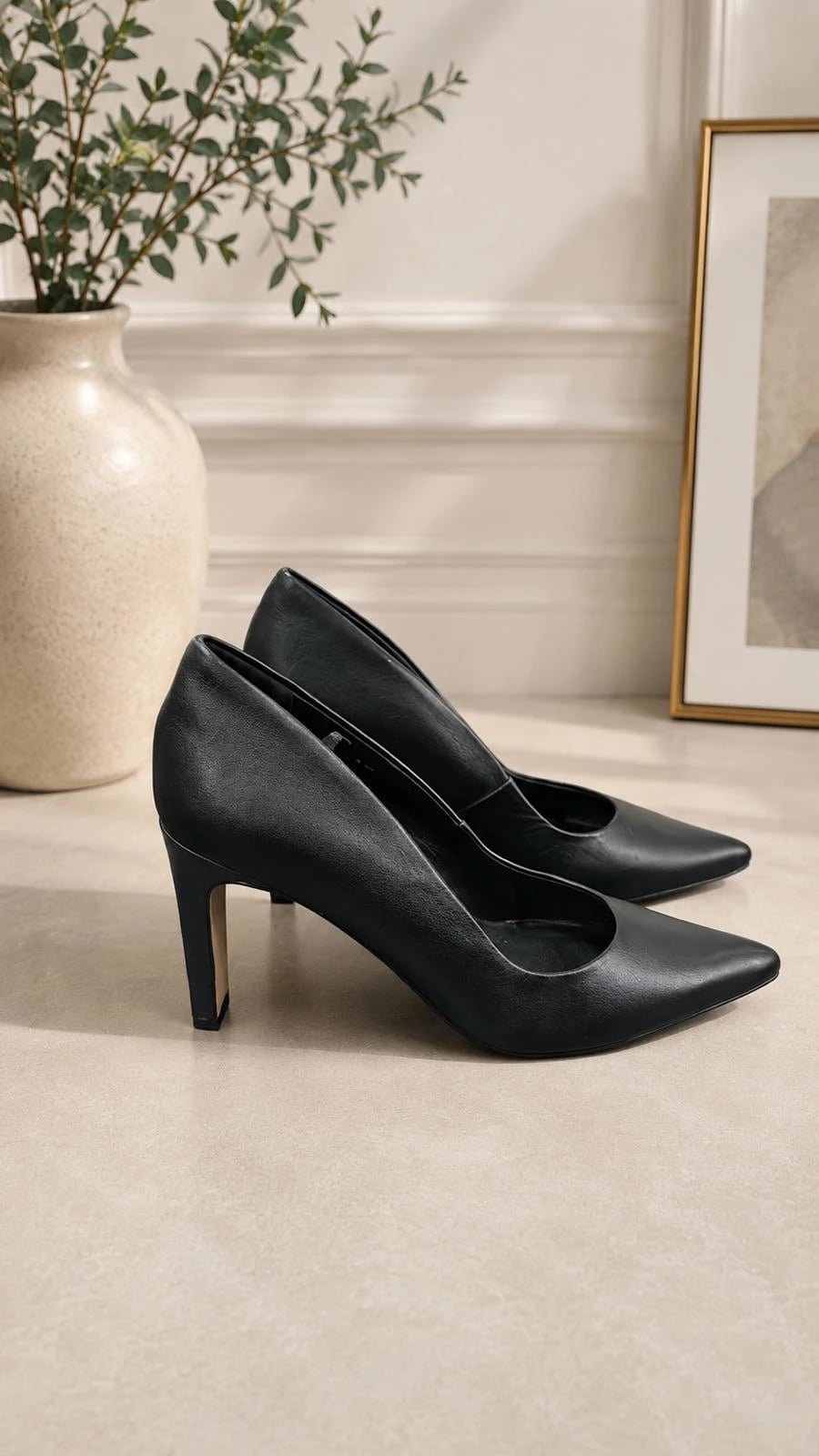 Stilettos De Cuero Color Negro