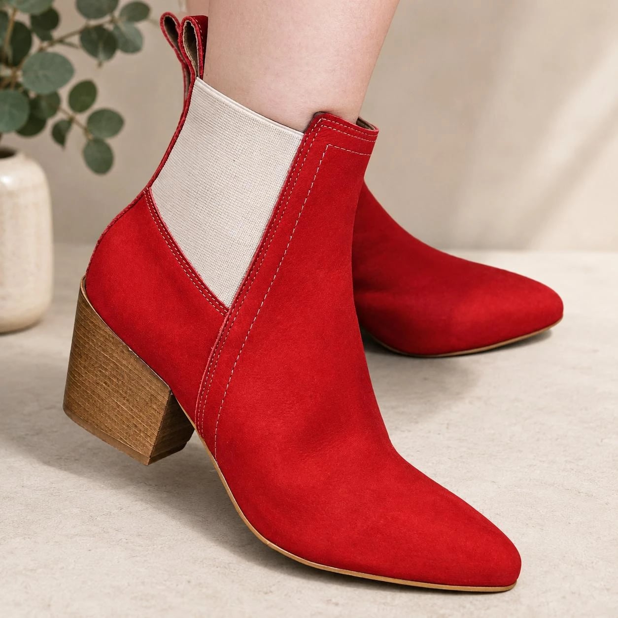 Botineta Nobuk Ruby Color Rojo